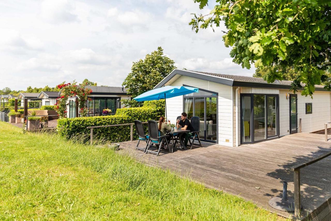 Topparken - Recreatiepark Het Esmeer Aalst Room photo